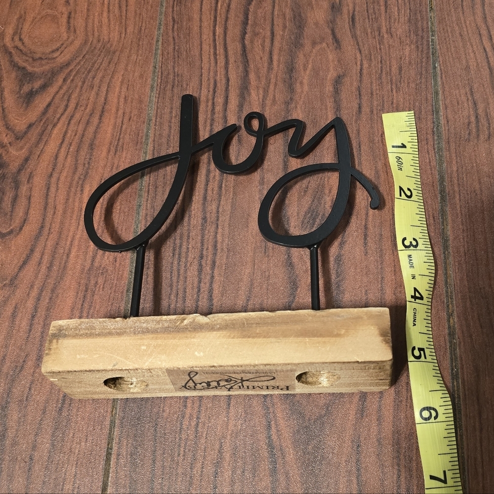 Black Metal 'Joy' Sign on Wooden Base - Picture 2 of 2
